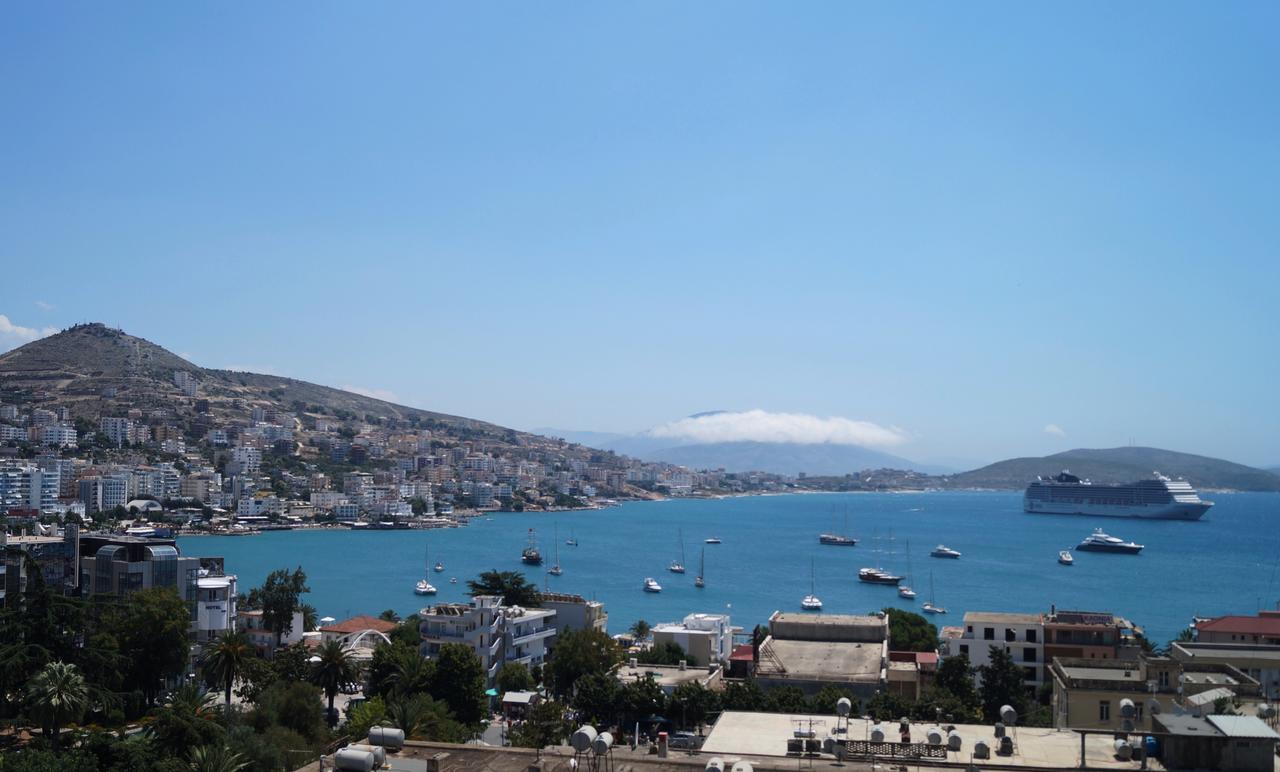 Appartamento Victoria'S Sea-Cret Sarandë Esterno foto