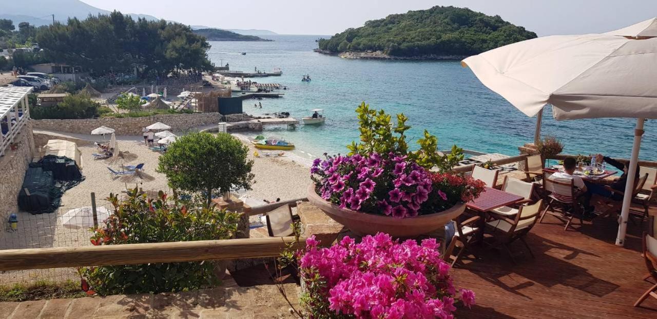 Appartamento Victoria'S Sea-Cret Sarandë Esterno foto