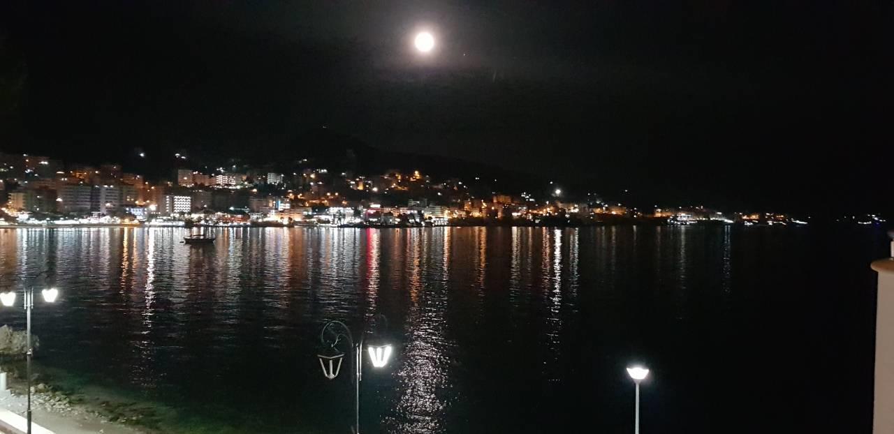 Appartamento Victoria'S Sea-Cret Sarandë Esterno foto